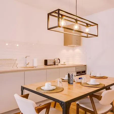 Apartment Poiais By Inside Out Lisbon