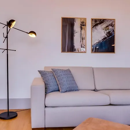 Poiais By Inside Out Apartment Lisbon