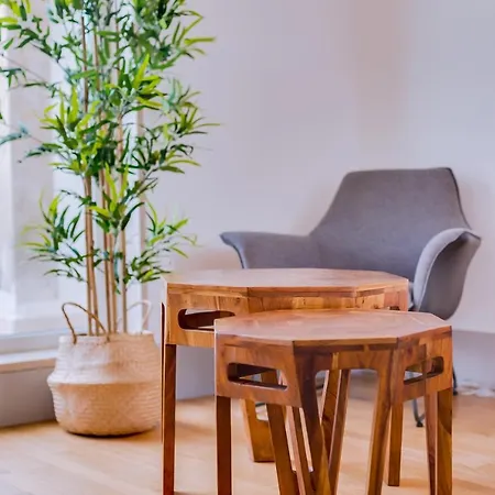 Apartment Poiais By Inside Out Lisbon