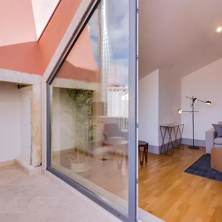 Apartment Poiais By Inside Out *